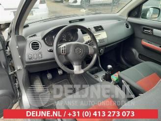 Suzuki Swift Swift (ZA/ZC/ZD1/2/3/9), Hatchback, 2005 / 2011 1.6 Sport VVT 16V picture 16