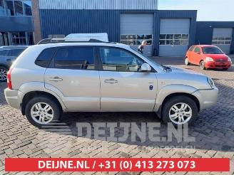 Hyundai Tucson Tucson (JM), SUV, 2004 / 2010 2.0 CRDi VGT 16V 4x4 picture 8
