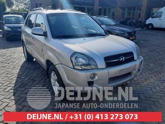Voiture accidenté Hyundai Tucson Tucson (JM), SUV, 2004 / 2010 2.0 CRDi VGT 16V 4x4 2006/3
