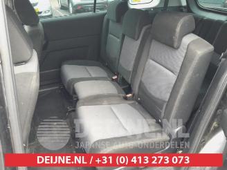 Mazda 5 5 (CR19), MPV, 2004 / 2010 2.0i 16V picture 13