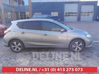Nissan Pulsar Pulsar (C13), Hatchback, 2013 1.2 DIG-T 16V picture 8