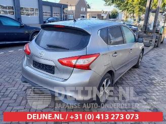 Nissan Pulsar Pulsar (C13), Hatchback, 2013 1.2 DIG-T 16V picture 7