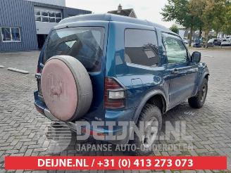 Mitsubishi Pajero Pajero Hardtop (V2/4/6/7), Terreinwagen, 2000 / 2006 3.2 DI-D 16V picture 7