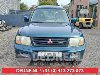 Mitsubishi Pajero Pajero Hardtop (V2/4/6/7), Terreinwagen, 2000 / 2006 3.2 DI-D 16V picture 2