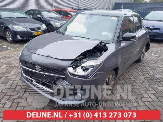 Suzuki Swift Swift (ZC/ZD), Hatchback 5-drs, 2017 1.2 Dual Jet 16V SHVS picture 3