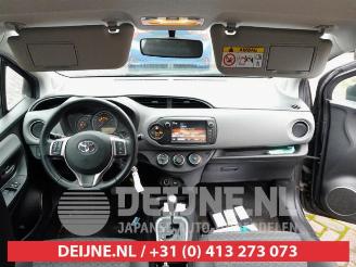 Toyota Yaris Yaris III (P13), Hatchback, 2010 / 2020 1.33 16V Dual VVT-I picture 19