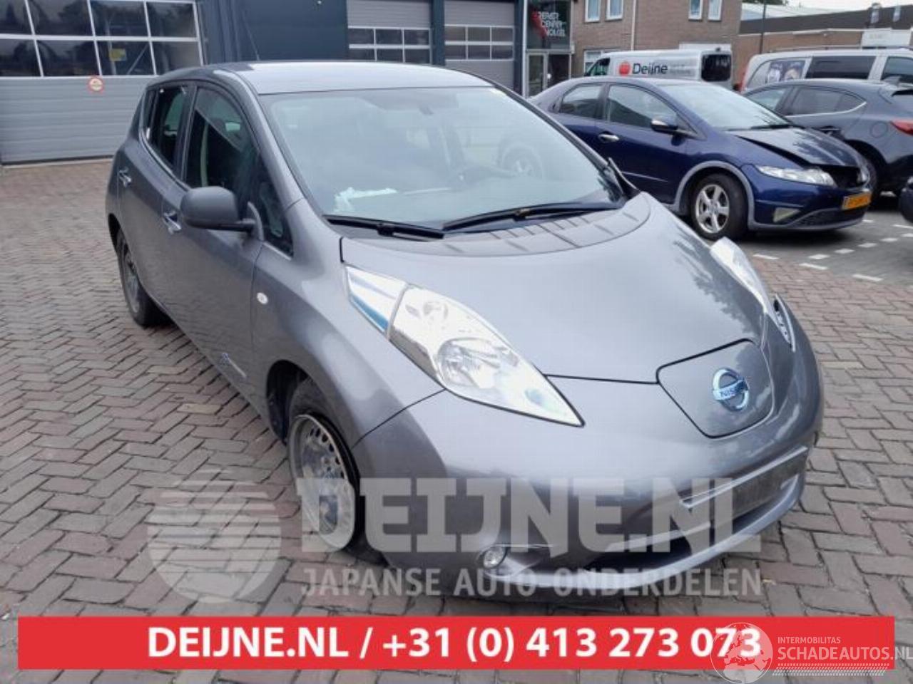 Nissan Leaf Leaf (ZE0), Hatchback, 2010 / 2017 Leaf