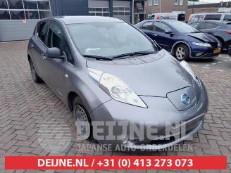 Coche siniestrado Nissan Leaf Leaf (ZE0), Hatchback, 2010 / 2017 Leaf 2017/0