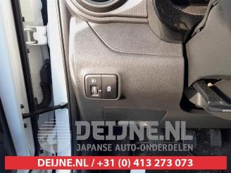 Hyundai I-10 i10, Hatchback, 2019 1.0 12V picture 16