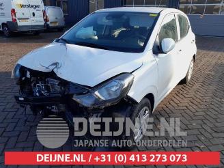 Hyundai I-10 i10, Hatchback, 2019 1.0 12V picture 3