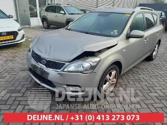 Kia Cee d Cee'd Sporty Wagon (EDF), Combi, 2007 / 2012 1.4 16V picture 3