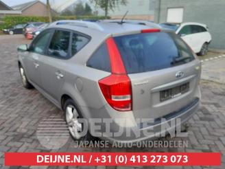 Kia Cee d Cee'd Sporty Wagon (EDF), Combi, 2007 / 2012 1.4 16V picture 5