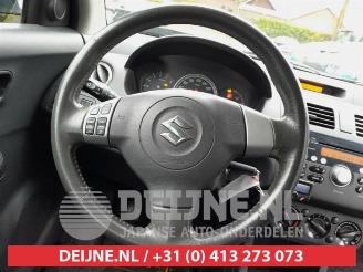 Suzuki Swift Swift (ZA/ZC/ZD1/2/3/9), Hatchback, 2005 / 2011 1.3 VVT 16V picture 18