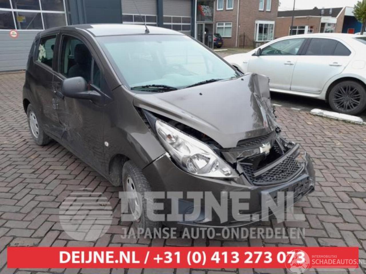 Chevrolet Spark Spark (M300), Hatchback, 2010 1.0 16V