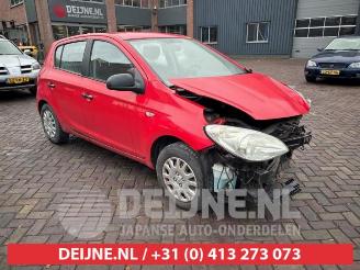 Voiture accidenté Hyundai I-20 i20, Hatchback, 2008 / 2015 1.2i 16V 2008/12