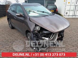 Salvage car Hyundai Ix35 iX35 (LM), SUV, 2009 / 2015 1.6 GDI 16V 2014/5