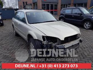 Coche siniestrado Subaru Outback Outback (BP), Combi, 2003 / 2009 2.5 16V 2005/10