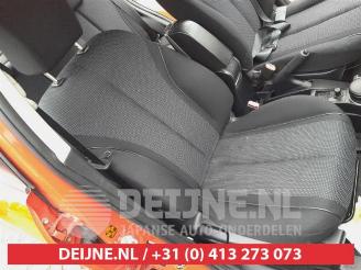 Mazda 2 2 (DE), Hatchback, 2007 / 2015 1.3 16V S-VT High Power picture 17