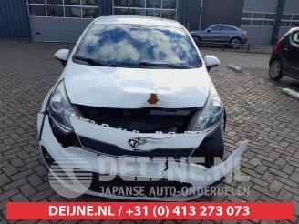Kia Rio Rio III (UB), Hatchback, 2011 / 2017 1.2 CVVT 16V picture 2