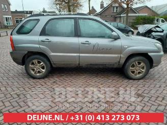 Kia Sportage Sportage (JE), Terreinwagen, 2004 / 2010 2.0 CVVT 16V 4x2 picture 8