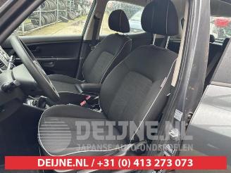 Kia Venga Venga, MPV, 2010 / 2019 1.4 CVVT 16V picture 23