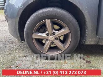 Kia Venga Venga, MPV, 2010 / 2019 1.4 CVVT 16V picture 28