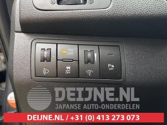 Kia Venga Venga, MPV, 2010 / 2019 1.4 CVVT 16V picture 14