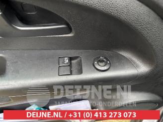 Kia Venga Venga, MPV, 2010 / 2019 1.4 CVVT 16V picture 15
