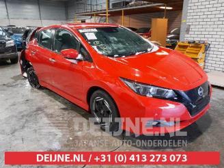 Damaged car Nissan Leaf Leaf (ZE1), Hatchback, 2017 39/40kWh 2022/11