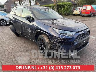 Auto da rottamare Toyota Rav-4 RAV4 (A5), Terreinwagen, 2018 2.5 Hybrid 16V 2020/11