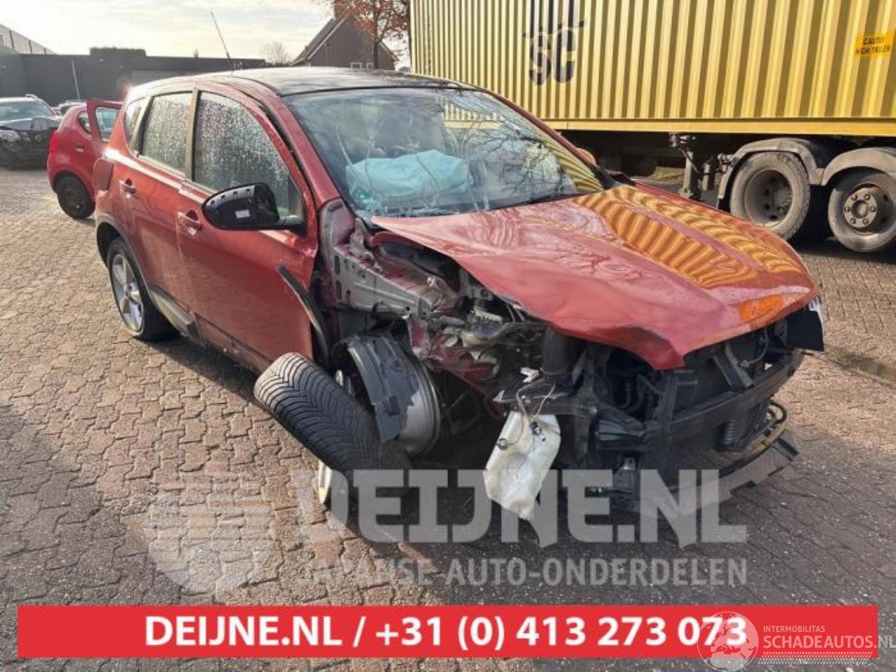 Nissan Qashqai Qashqai (J10), SUV, 2007 / 2014 2.0 16V