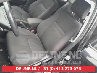 Toyota Corolla Corolla (E12), Hatchback, 2002 / 2007 1.6 16V VVT-i picture 17