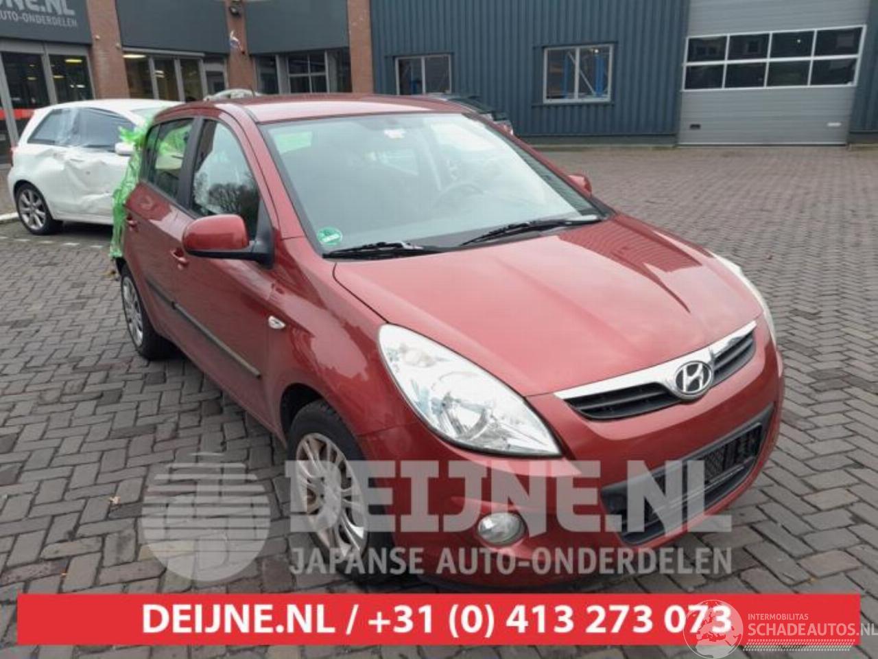 Hyundai I-20 i20, Hatchback, 2008 / 2015 1.4i 16V
