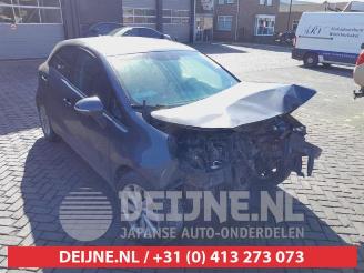 Coche siniestrado Kia Rio Rio III (UB), Hatchback, 2011 / 2017 1.2 CVVT 16V 2017