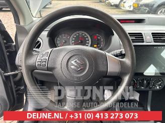 Suzuki Swift Swift (ZA/ZC/ZD1/2/3/9), Hatchback, 2005 / 2015 1.5 VVT 16V picture 16