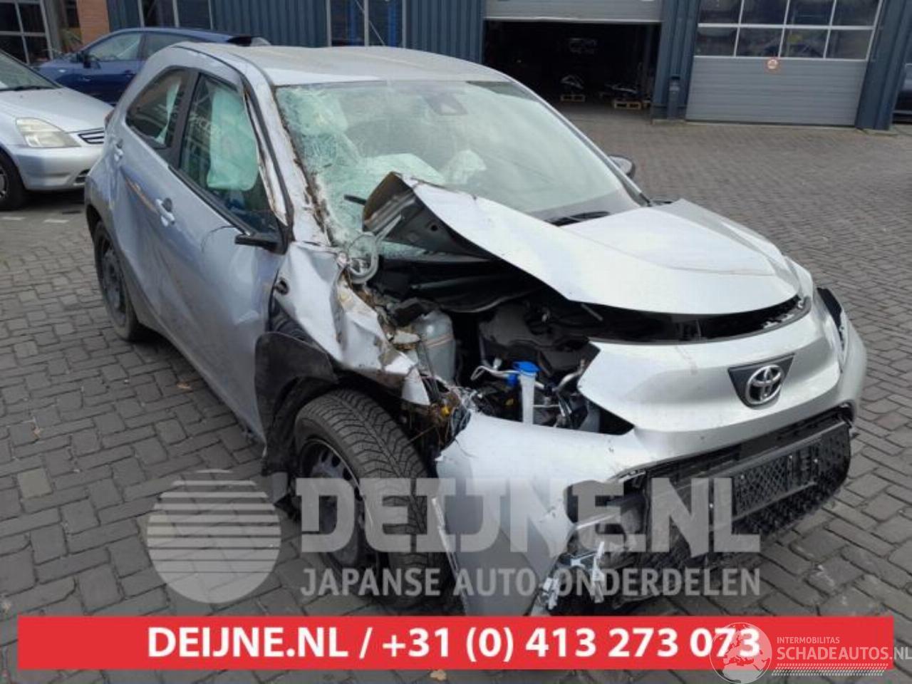 Toyota Aygo Aygo X, Hatchback, 2022 1.0 12V VVT-i