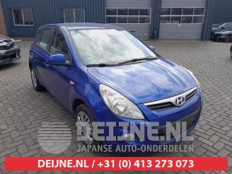 krockskadad bil auto Hyundai I-20 i20, Hatchback, 2008 / 2015 1.2i 16V 2009/3