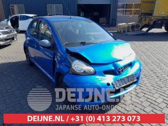Démontage voiture Toyota Aygo Aygo (B10), Hatchback, 2005 / 2014 1.0 12V VVT-i 2010/11