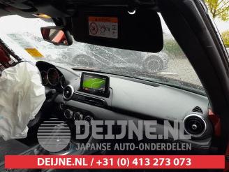 Mazda MX-5 MX-5 RF (ND), Cabrio, 2015 1.5 Skyactiv G-131 16V picture 16