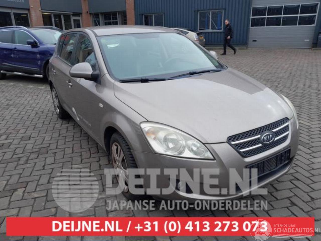 Kia Cee d Cee'd (EDB5), Hatchback 5-drs, 2006 / 2012 1.4 CVVT 16V