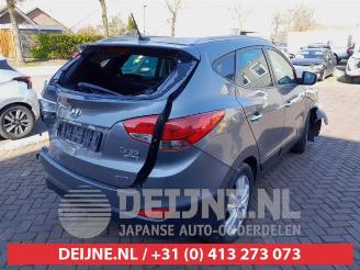 Hyundai Ix35 iX35 (LM), SUV, 2009 / 2015 2.0 CRDi 16V 4x4 picture 7