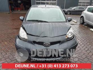 Toyota Aygo Aygo (B10), Hatchback, 2005 / 2014 1.0 12V VVT-i picture 2