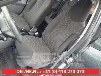 Toyota Aygo Aygo (B10), Hatchback, 2005 / 2014 1.0 12V VVT-i picture 15