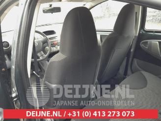 Toyota Aygo Aygo (B10), Hatchback, 2005 / 2014 1.0 12V VVT-i picture 14