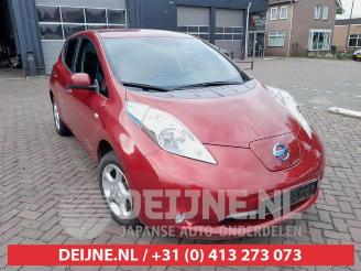 Voiture accidenté Nissan Leaf Leaf (ZE0), Hatchback, 2010 / 2017 Leaf 2016/2