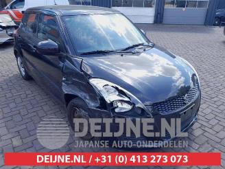 krockskadad bil auto Suzuki Swift Swift (ZA/ZC/ZD), Hatchback, 2010 / 2017 1.2 16V 2011/3