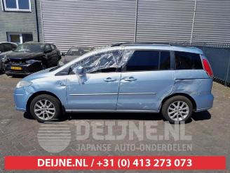 Mazda 5 5 (CR19), MPV, 2004 / 2010 2.0i 16V picture 4