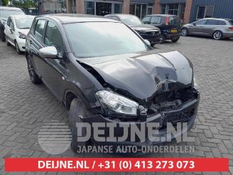 Salvage car Nissan Qashqai Qashqai (J10), SUV, 2007 / 2014 1.6 16V 2012/8
