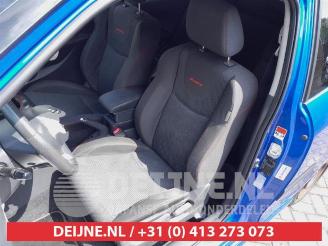 Suzuki Swift Swift (ZA/ZC/ZD), Hatchback, 2010 / 2017 1.6 Sport VVT 16V picture 14