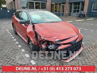 Vrakbiler auto Toyota Corolla Corolla Touring Sport (E21/EH1), Combi, 2019 1.8 16V Hybrid 2021/4